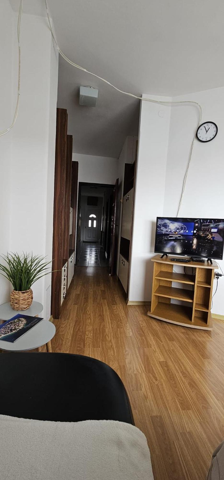 Apartman Pida Примоштен Екстер'єр фото
