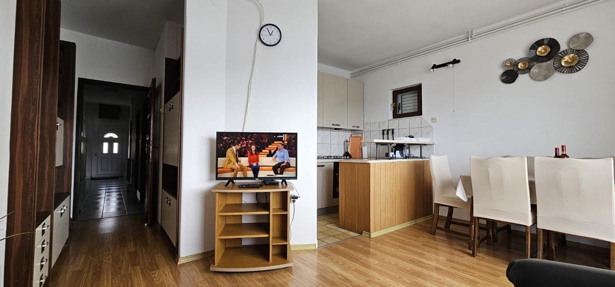 Apartman Pida Примоштен Екстер'єр фото